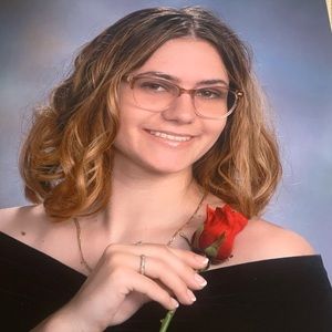 Meet your Posher, Kelsey